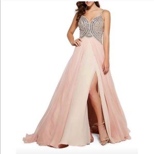 Mac duggal gown
